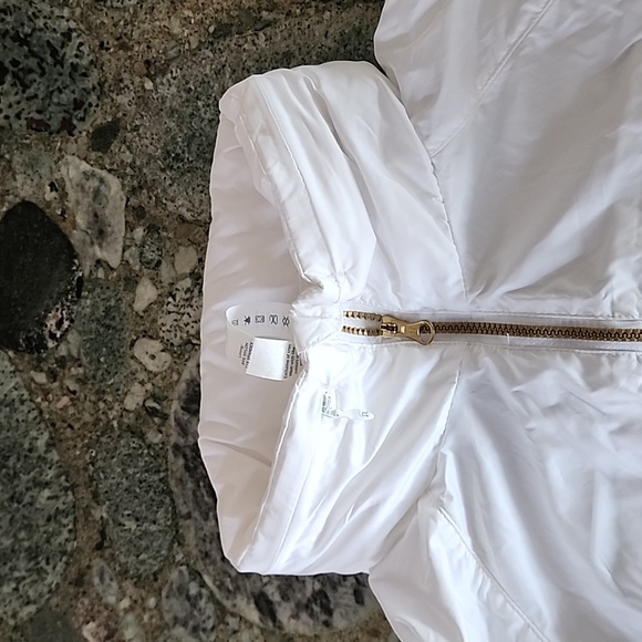 Lululemon Miss Misty II Windbreaker - Picture 5 of 9